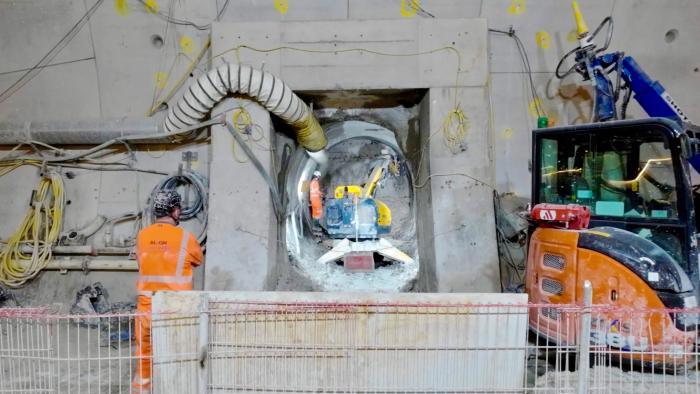 Construction of a cross-passage on HS2’s Chiltern Tunnel