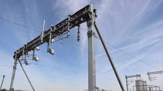An electrification mast on the TransPennine Route Upgrade near Colton Junction